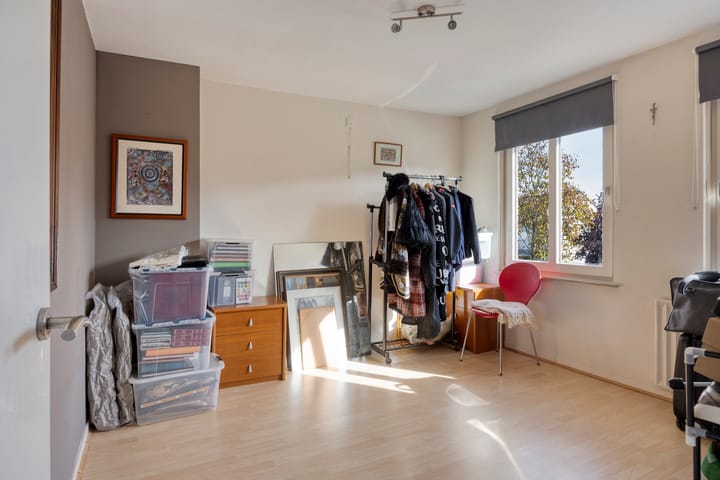 Twee-onder-één-kap te koop: Henri Tijssenstraat 47, Roermond
