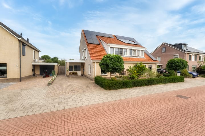 Twee-onder-één-kap te koop: Mossel 6, Ijsselmuiden