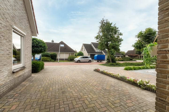 Twee-onder-één-kap te koop: Mossel 6, Ijsselmuiden