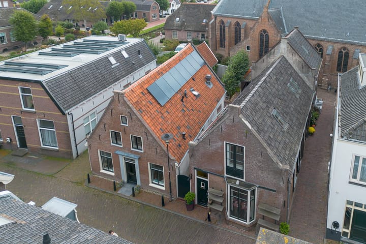 Foto 3 van Kerkplein 11