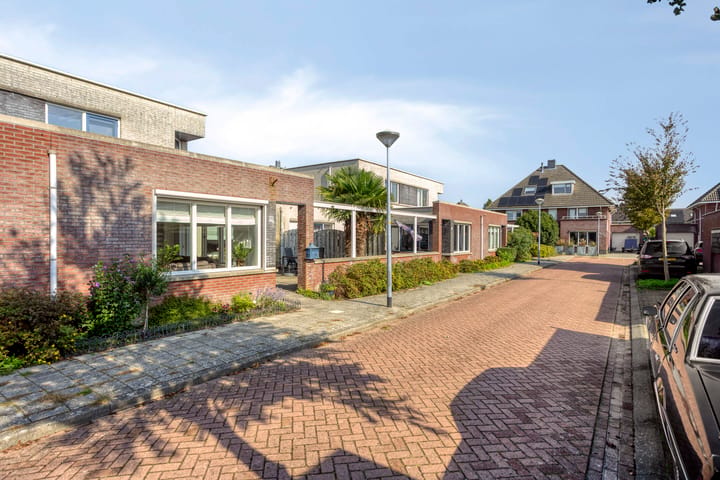 Tussenwoning te koop: Voor de Boeg 26, Enkhuizen