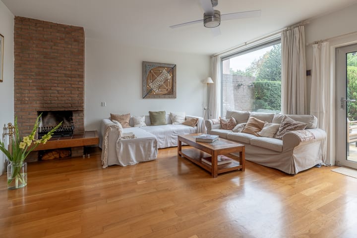 Tussenwoning te koop: Bijenmeent 25, Hilversum