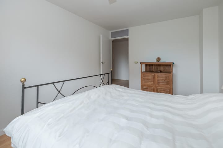 Tussenwoning te koop: Bijenmeent 25, Hilversum