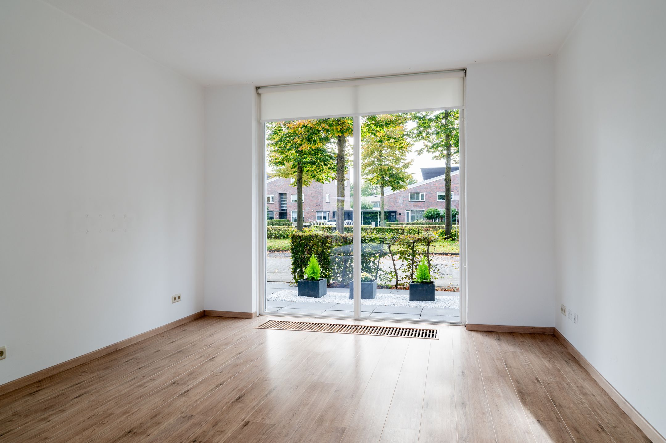 Photo 6 of Leonard Springerlaan 402