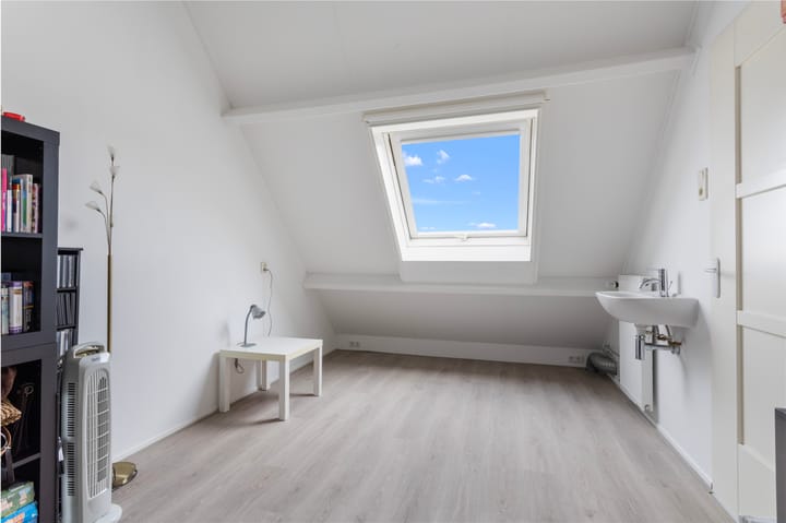 Tussenwoning te koop: Wielewaal 151, Ermelo