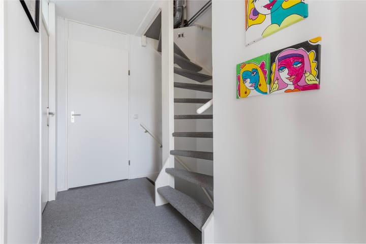 Tussenwoning te koop: Wielewaal 151, Ermelo