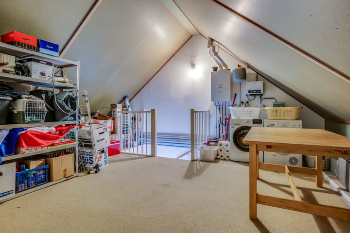 Tussenwoning te koop: De wiezeboom 24, Steenwijk