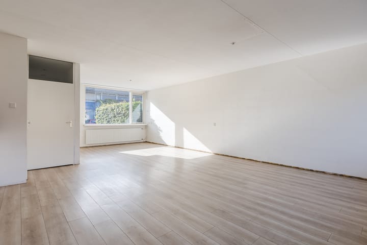 Tussenwoning te koop: Daverveld 4, Bergen Op Zoom