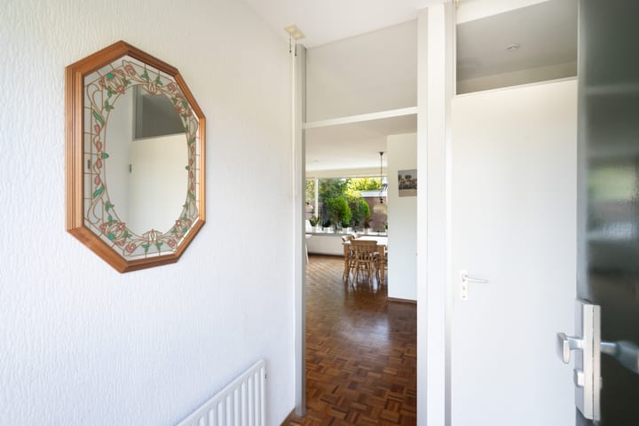 Tussenwoning te koop: Leiwater 81, Zoetermeer
