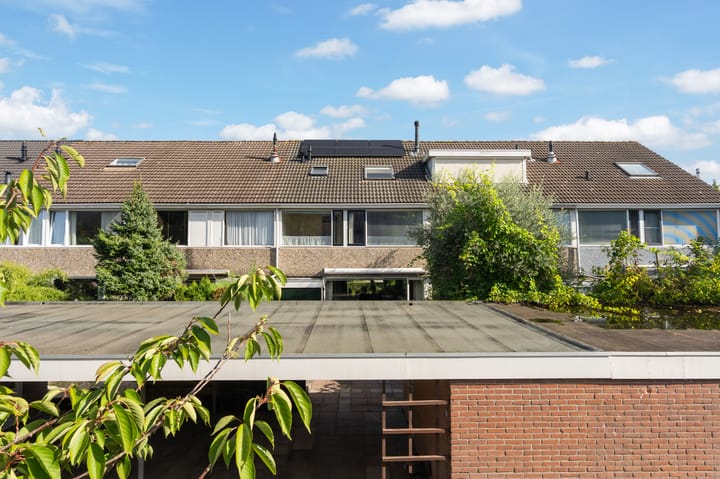 Tussenwoning te koop: Leiwater 81, Zoetermeer