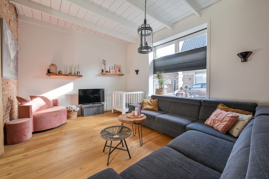 Photo 8 of Weverstraat 9