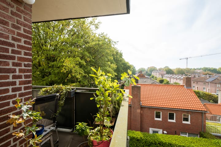 Appartement te koop: Burgemeester van de Mortelplein 3, Tilburg