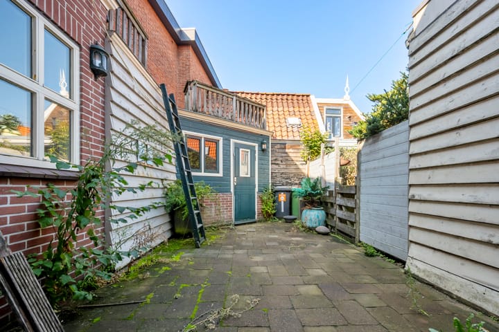 Twee-onder-één-kap te koop: Dorpsstraat 1064, Assendelft