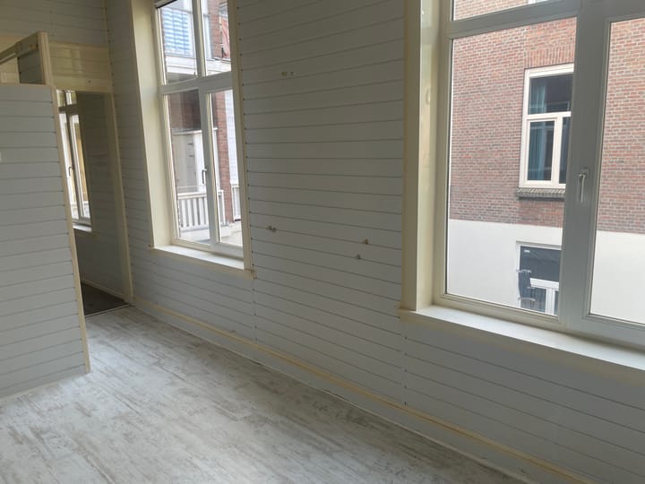 Appartement te koop: Hazelaarstraat 105, 'S-Gravenhage
