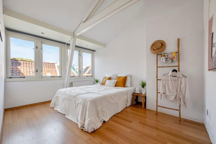 Twee-onder-één-kap te koop: Dorpsstraat 1064, Assendelft