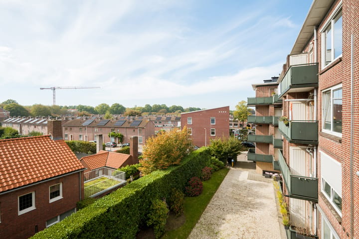 Appartement te koop: Burgemeester van de Mortelplein 3, Tilburg
