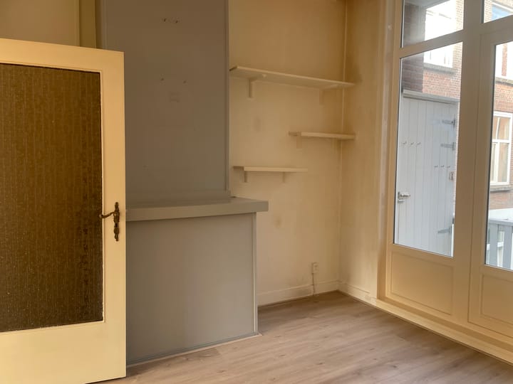 Appartement te koop: Hazelaarstraat 105, 'S-Gravenhage