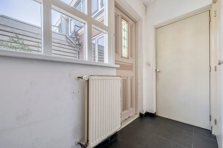 Twee-onder-één-kap te koop: Dorpsstraat 1064, Assendelft