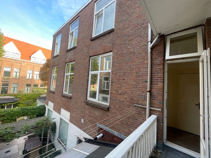 Appartement te koop: Hazelaarstraat 105, 'S-Gravenhage