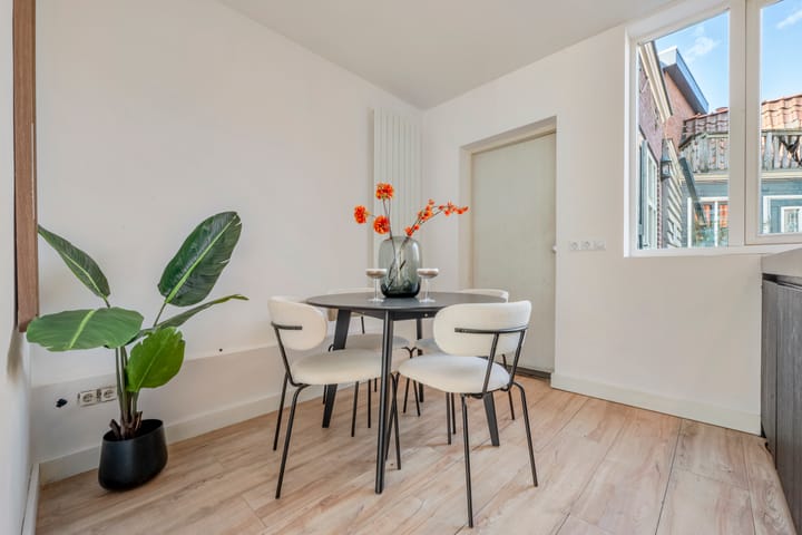 Twee-onder-één-kap te koop: Dorpsstraat 1064, Assendelft
