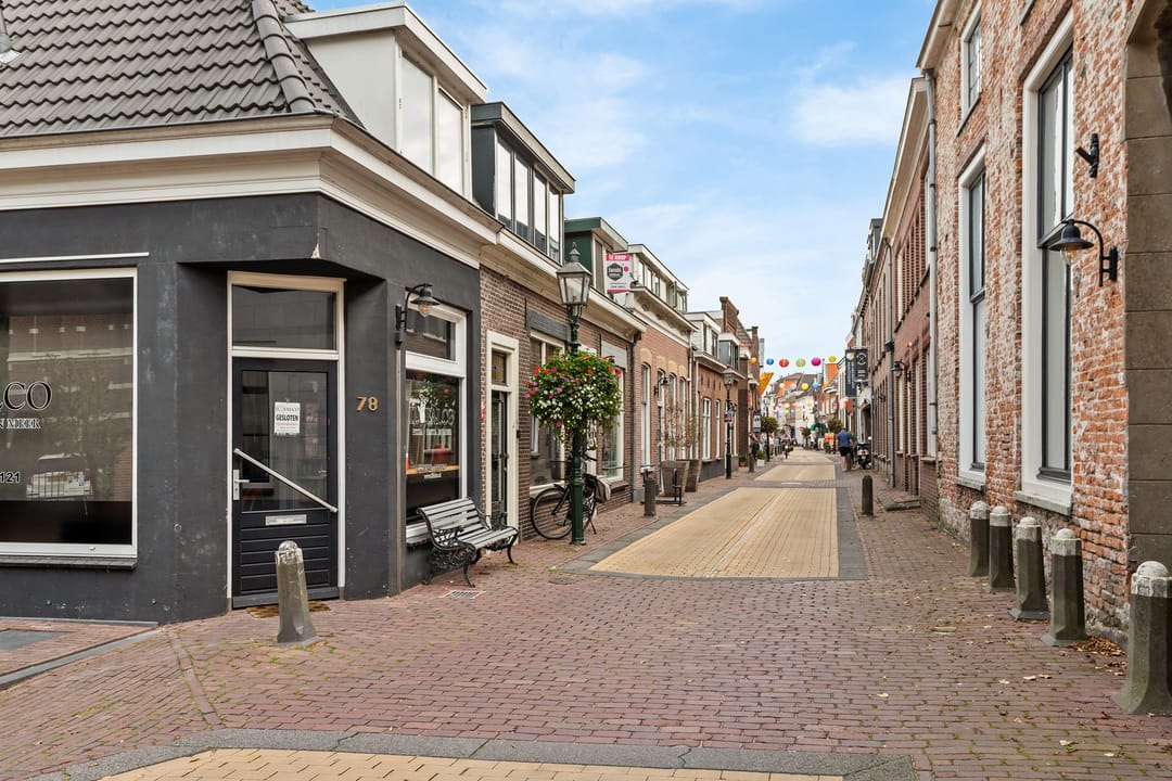 Photo 37 of Hoogstraat 66