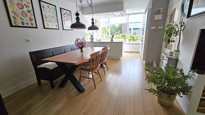 Hoekwoning te koop: Lepelaarstraat 28, Westzaan