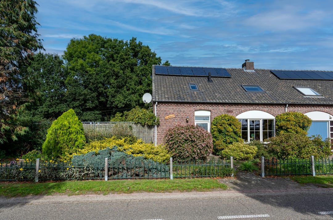 Photo 2 of De Brentjes 41