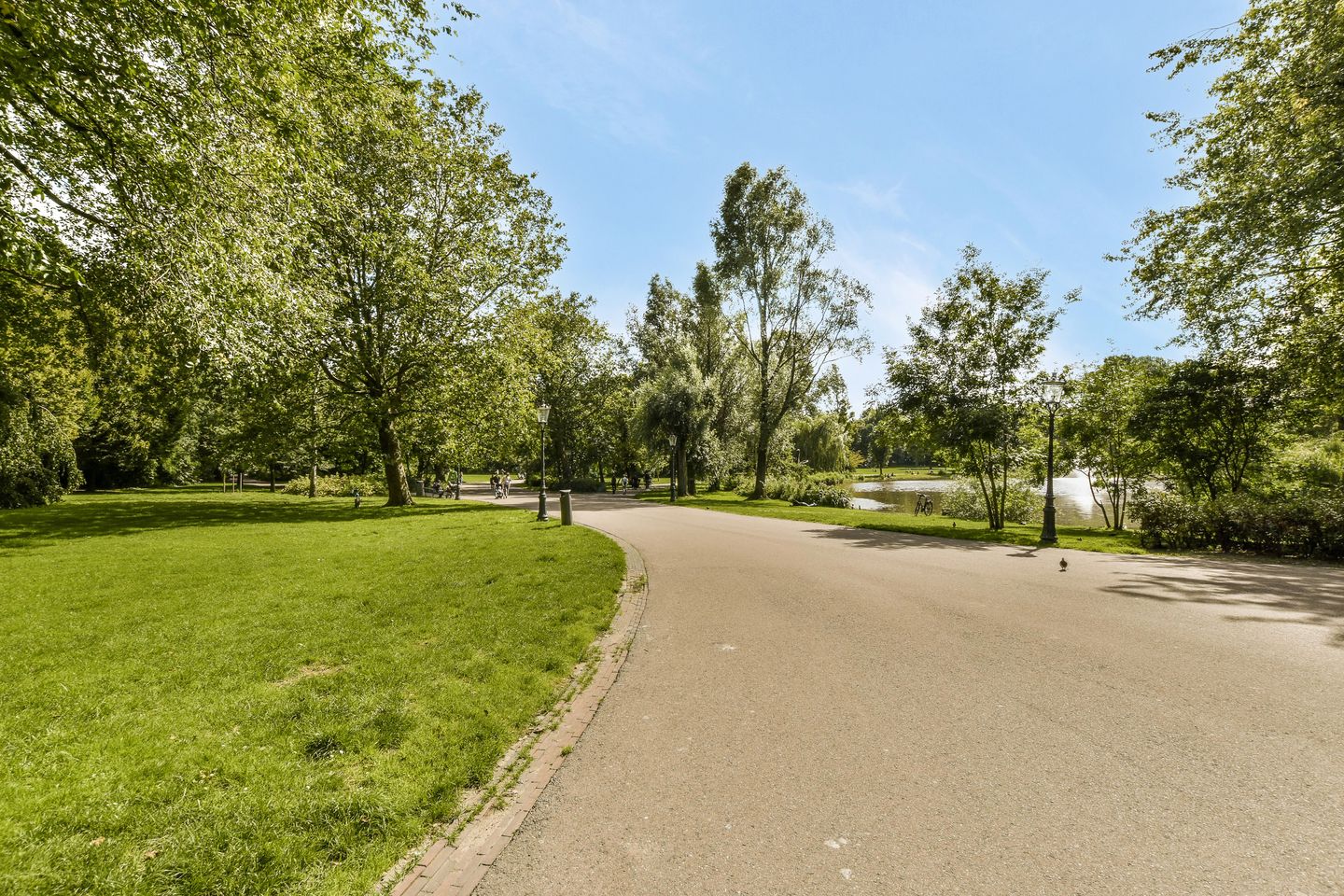 Photo 40 of Tweede Oosterparkstraat 50-B