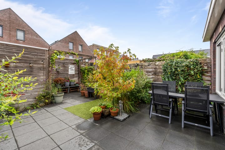 Hoekwoning te koop: Nova zembla 19, Noord-Scharwoude