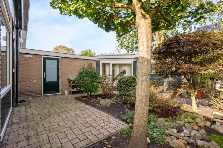 Hoekwoning te koop: Dr Augustijnlaan 33, Rijswijk (Zh)