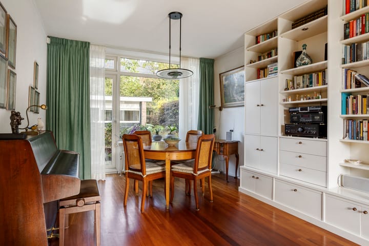 Hoekwoning te koop: Dr Augustijnlaan 33, Rijswijk (Zh)