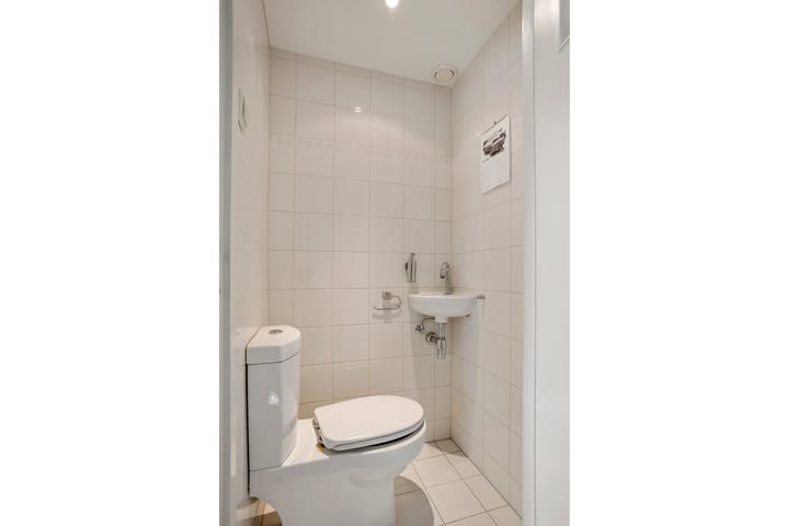 Hoekwoning te koop: Dr Augustijnlaan 33, Rijswijk (Zh)