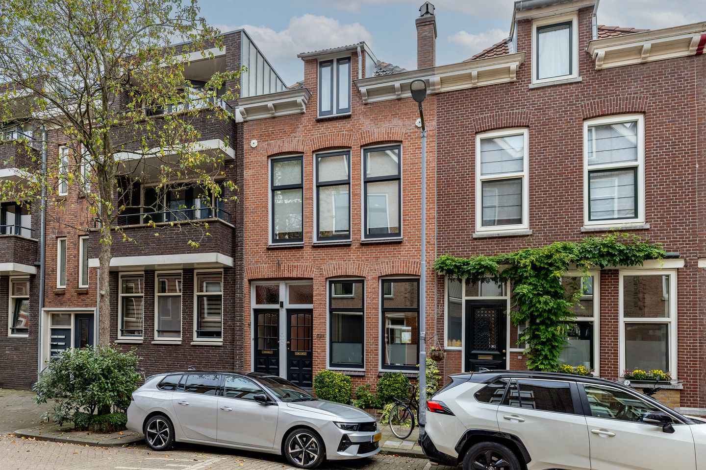 Foto 1 van Willem van Hillegaersbergstraat 52-A