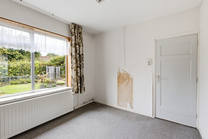 Tussenwoning te koop: Zandweg 24, Ritthem