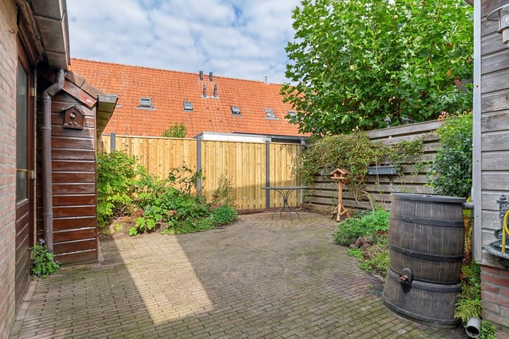 Twee-onder-één-kap te koop: Prins Hendrikstraat 12, Meppel