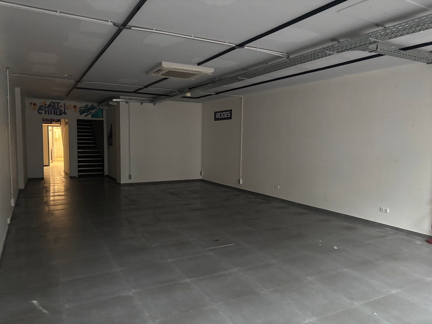 View photo 4 of Grote Houtstraat 168