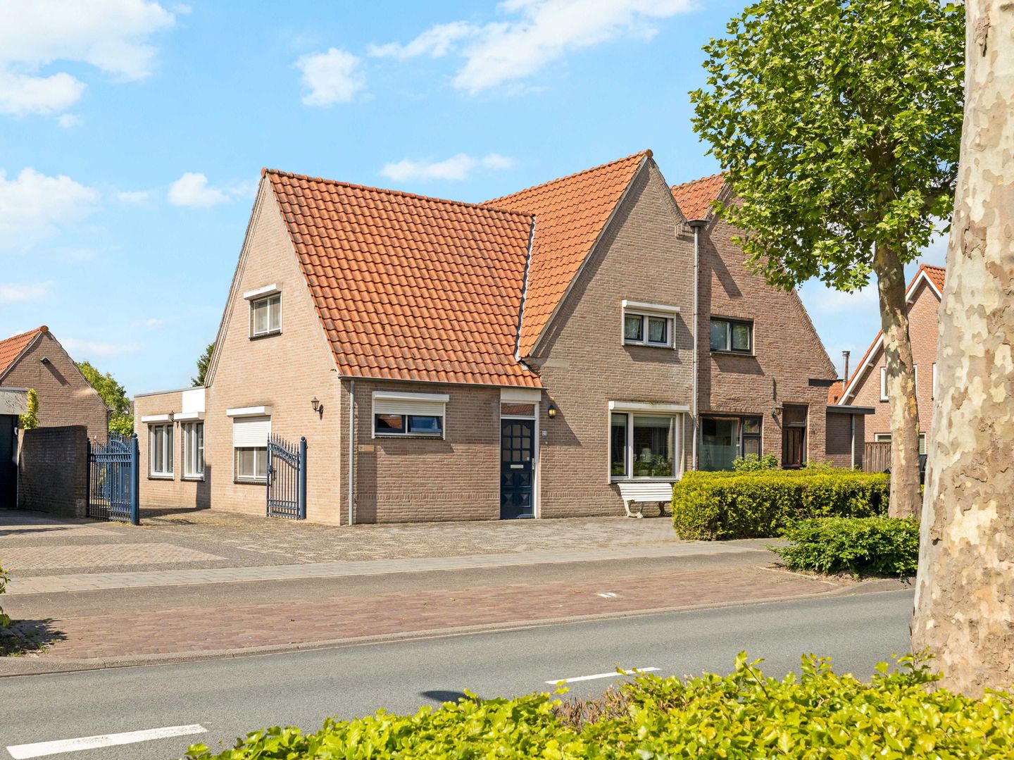 Foto 1 van Willibrorduslaan 21