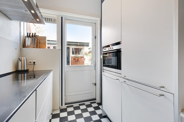 Tussenwoning te koop: Egmondstraat 8, Velp (Ge)