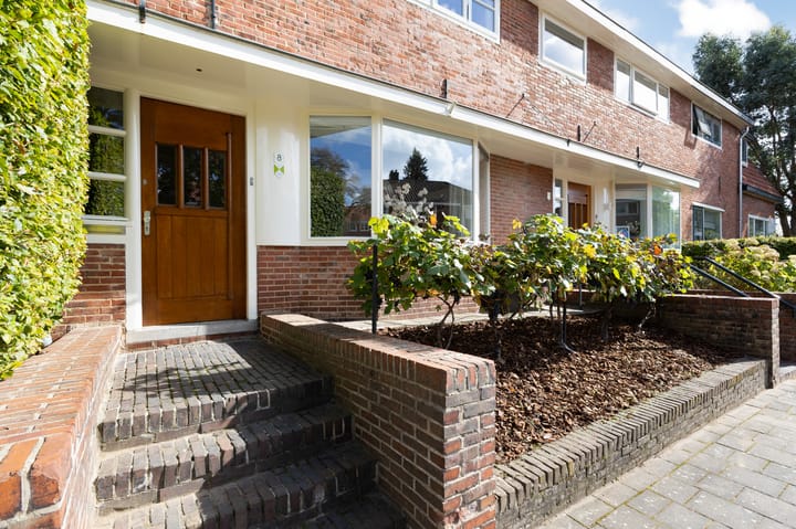 Tussenwoning te koop: Egmondstraat 8, Velp (Ge)