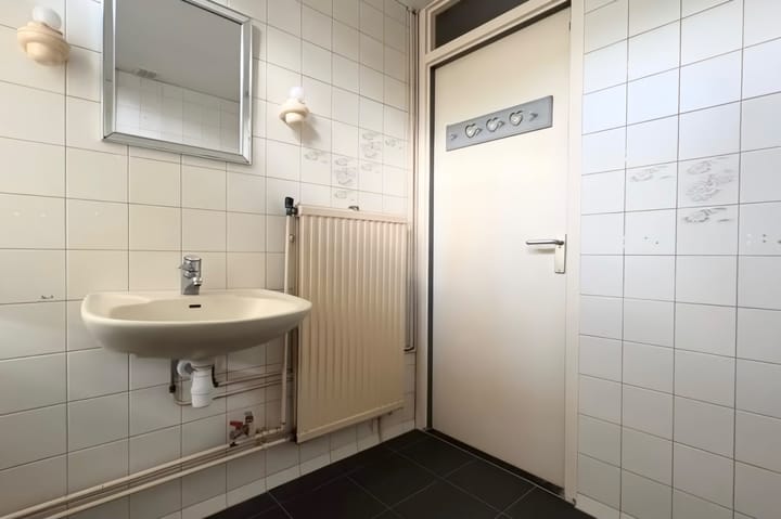 Tussenwoning te koop: Hertog Albrechtstraat 228, Grootebroek