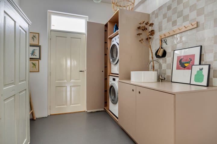 Tussenwoning te koop: Cobetstraat 12, Leiden