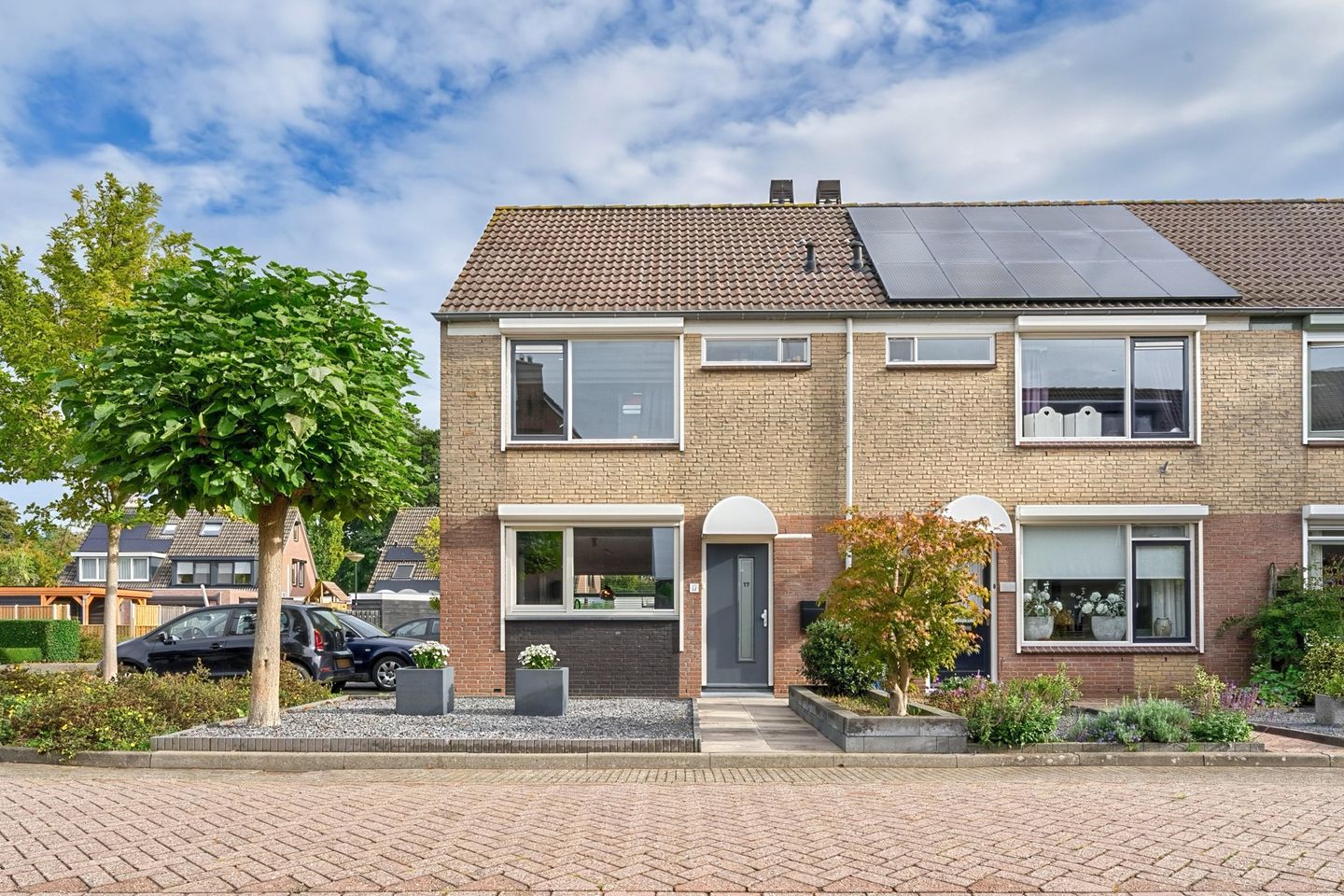 Foto 1 van Bereklauw 17