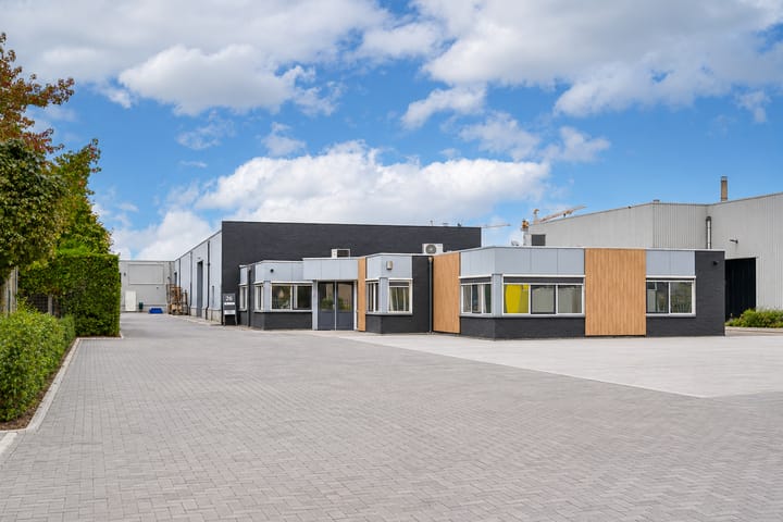Brasem 26, Raamsdonksveer