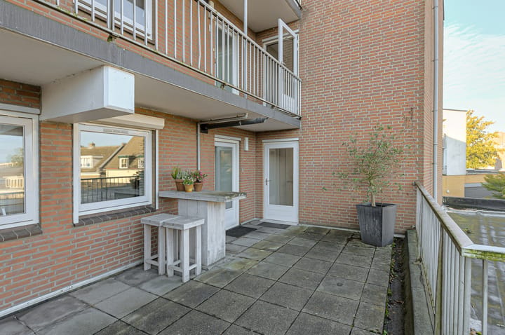 Foto 4 van Donkerstraat 2