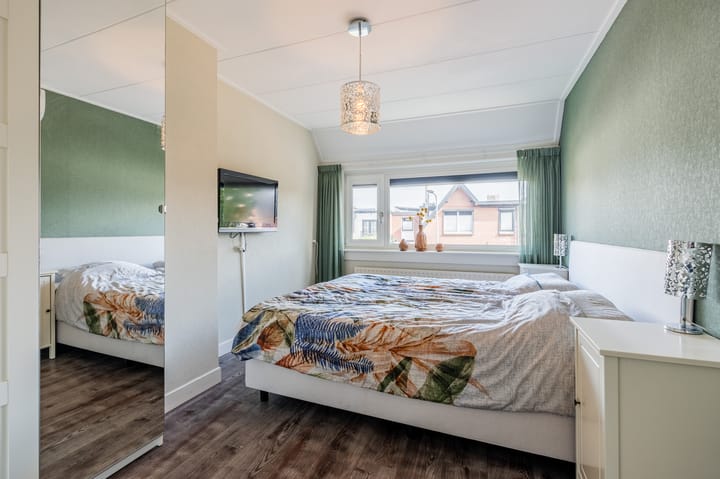 Tussenwoning te koop: Kanaalstraat 16, Rijnsburg