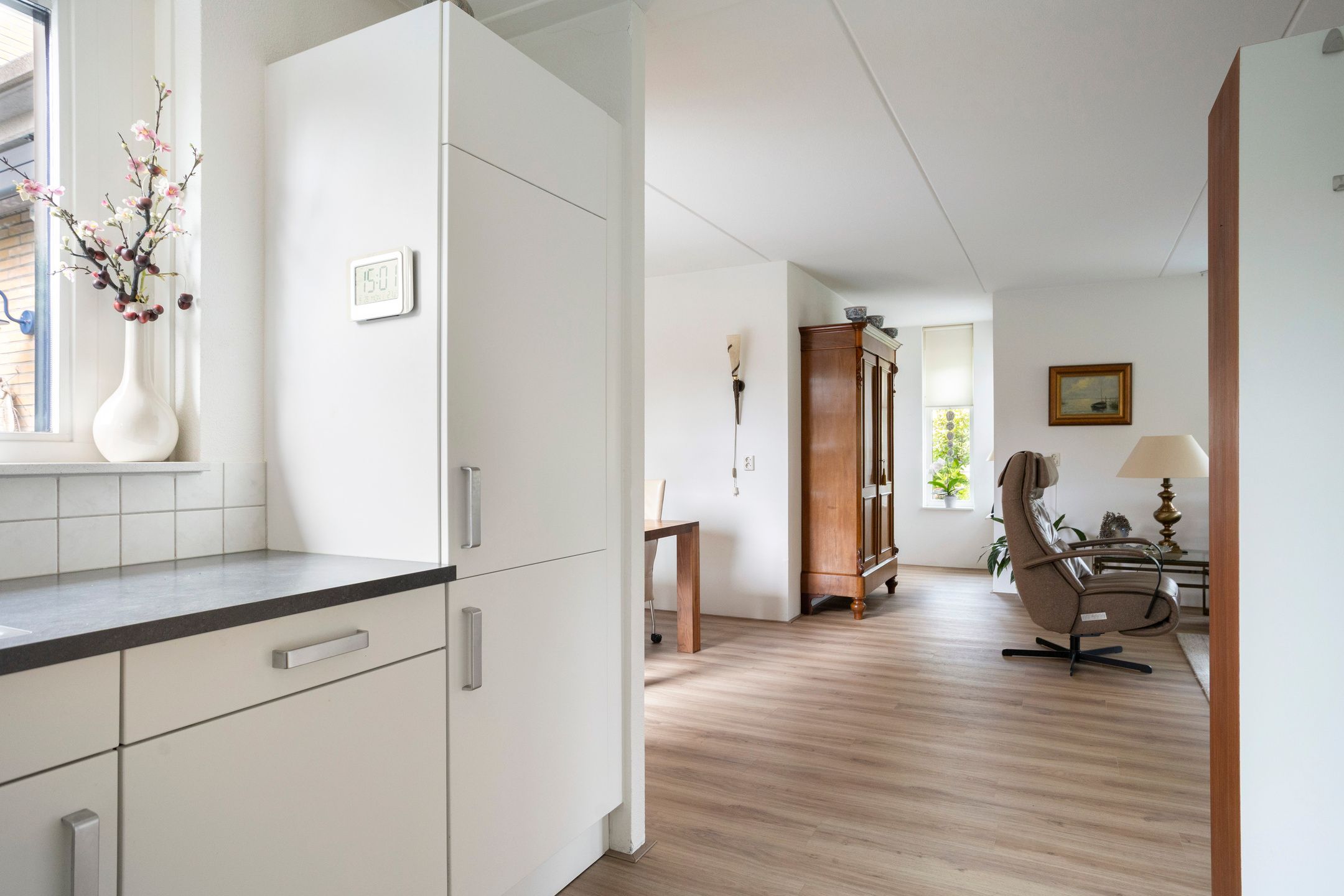 Photo 9 of Dr.Schaepmanstraat 32