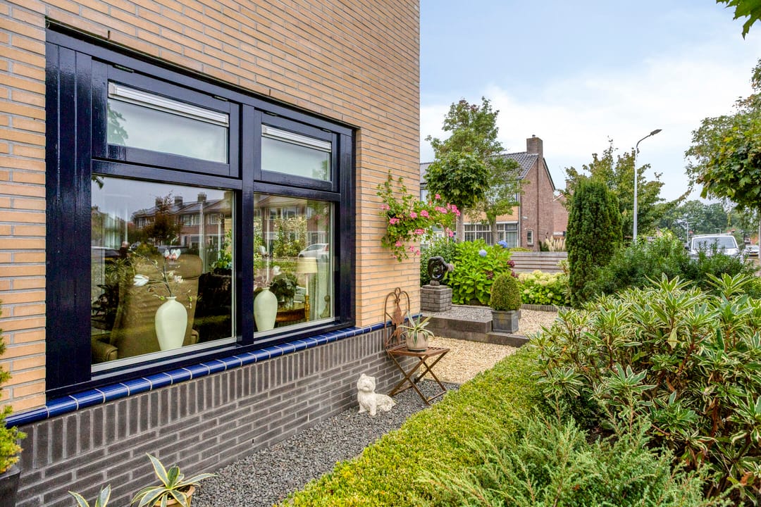 Photo 28 of Dr.Schaepmanstraat 32