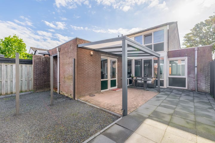 Tussenwoning te koop: Roomvatstraat 17, Purmerend