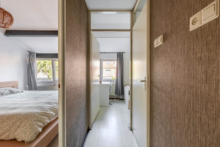 Tussenwoning te koop: Roomvatstraat 17, Purmerend