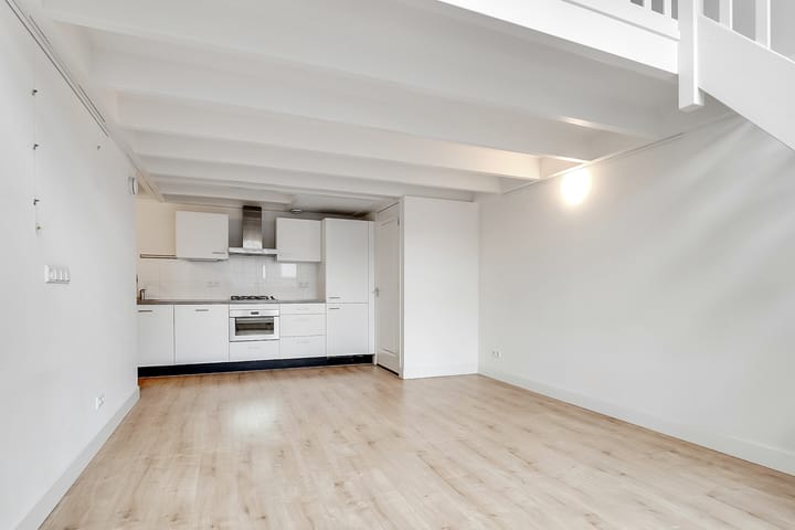 Studio te koop: Anthoniedijk 9G, Utrecht